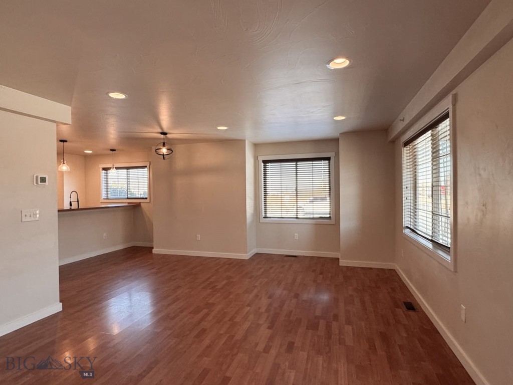 Falcon Hollow - Residential