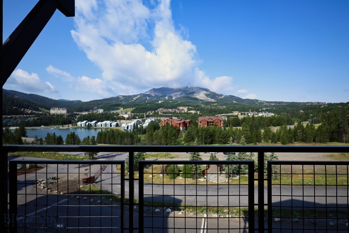 2D Summit View - 403D