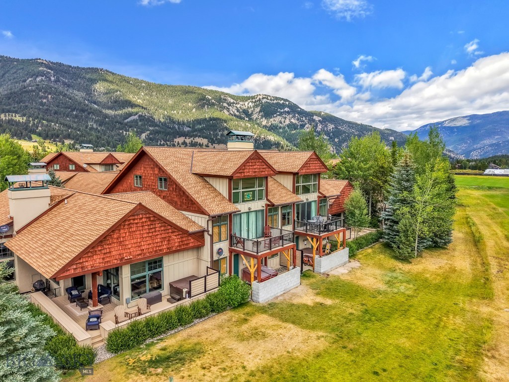 Crail Creek Club Condos - Residential