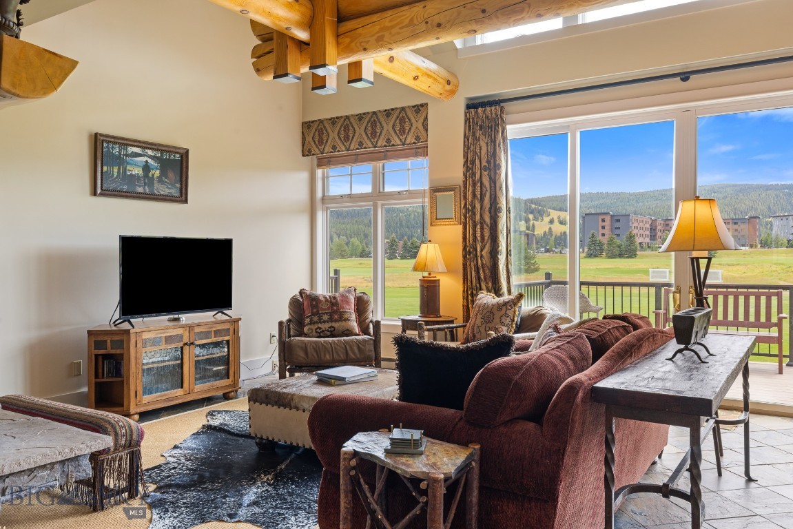 Crail Creek Club Condos - Residential