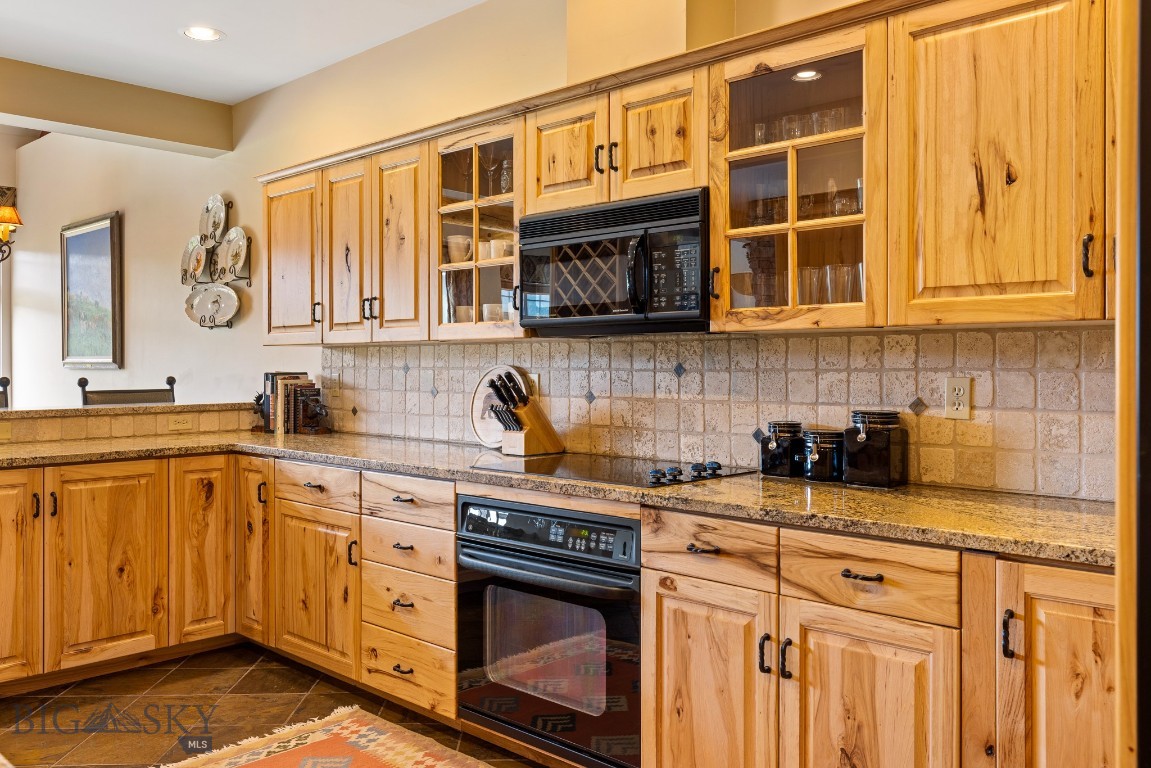 Crail Creek Club Condos - Residential