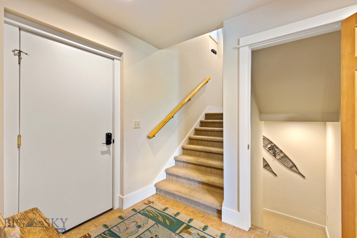 Crail Creek Club Condos - Residential