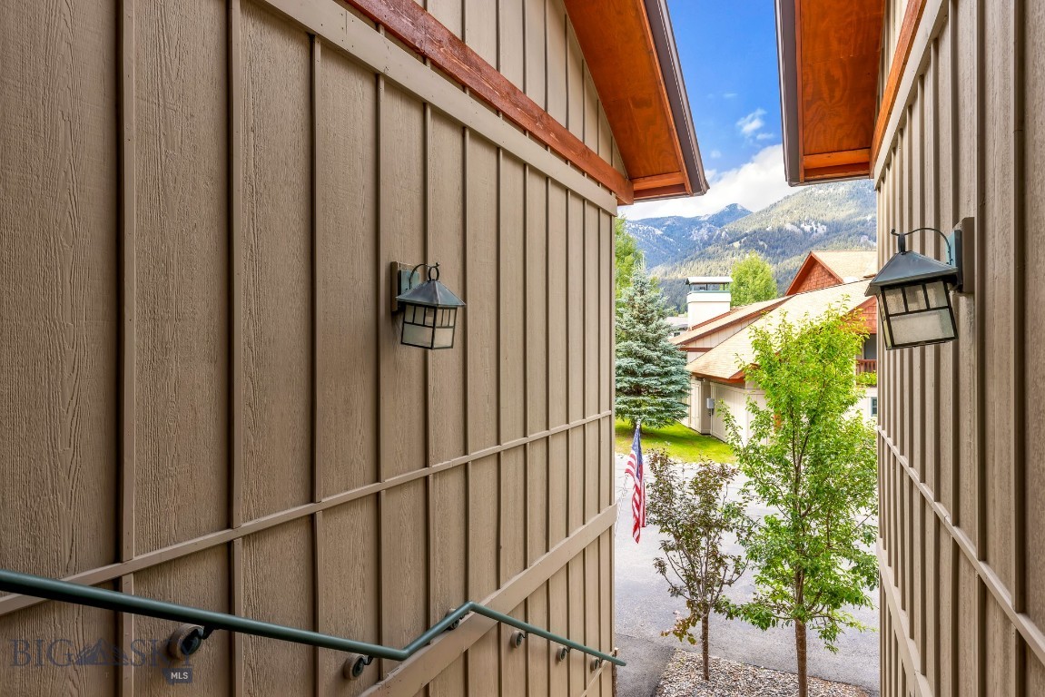 Crail Creek Club Condos - Residential