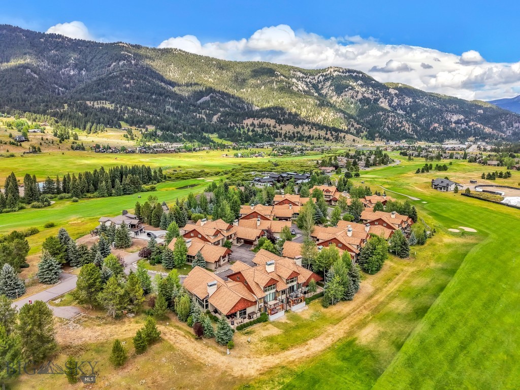 Crail Creek Club Condos - Residential