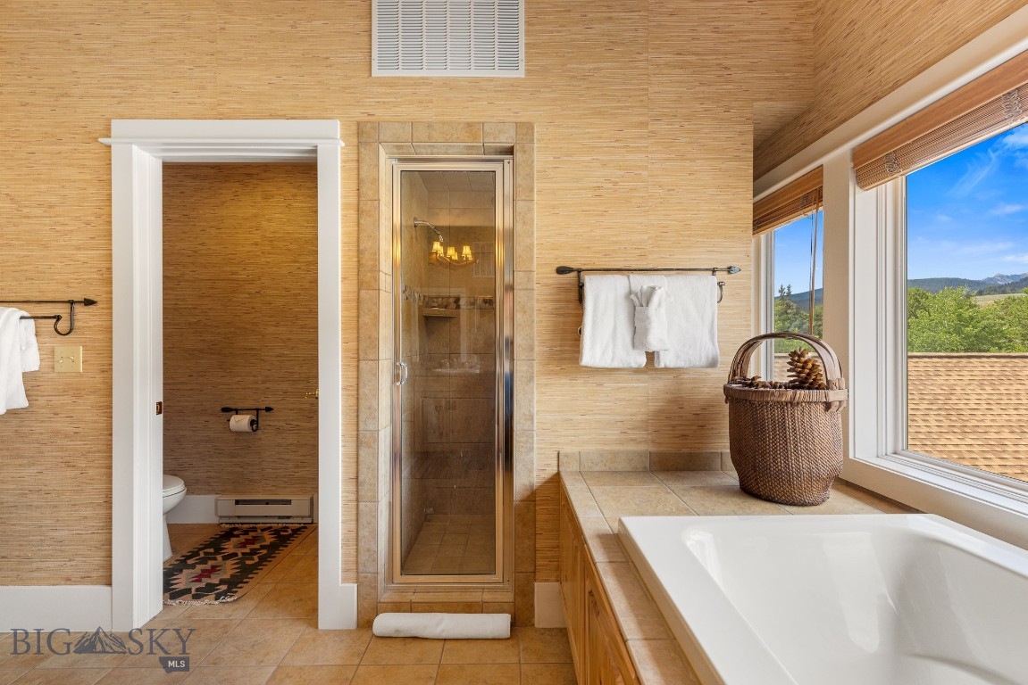 Crail Creek Club Condos - Residential