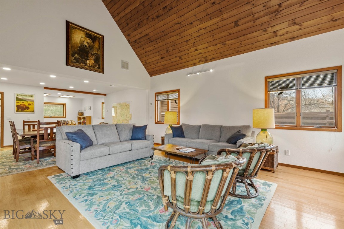 Solar Mountain - Residential