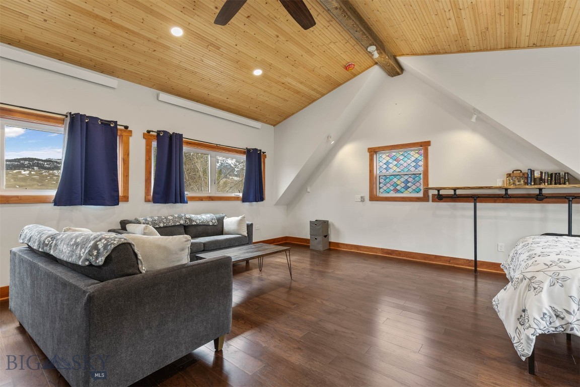 Solar Mountain - Residential