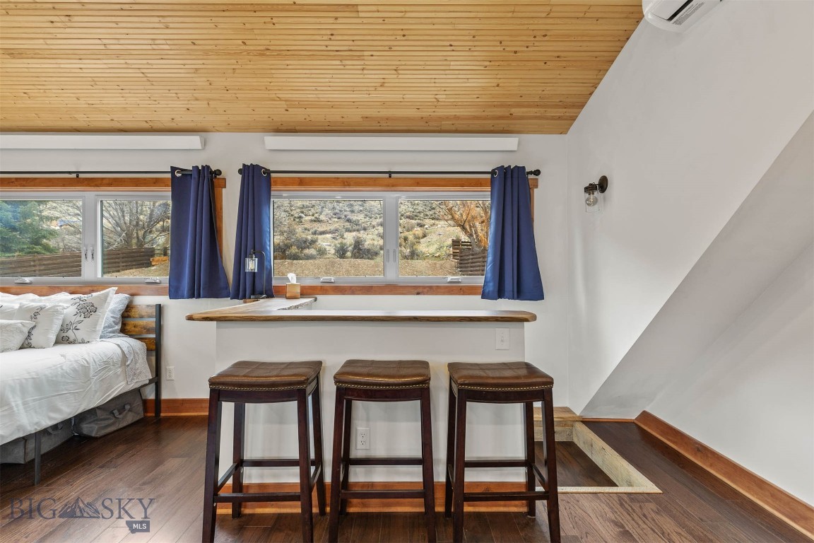 Solar Mountain - Residential