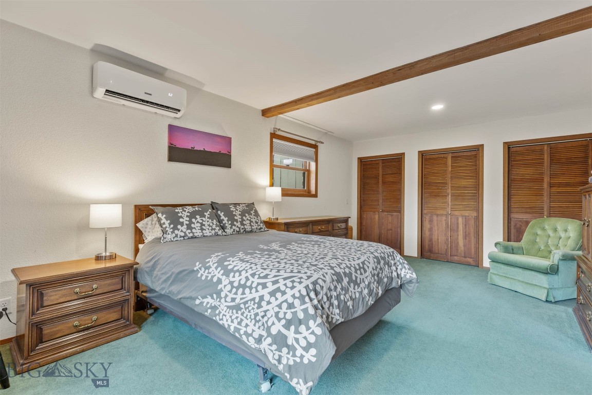 Solar Mountain - Residential