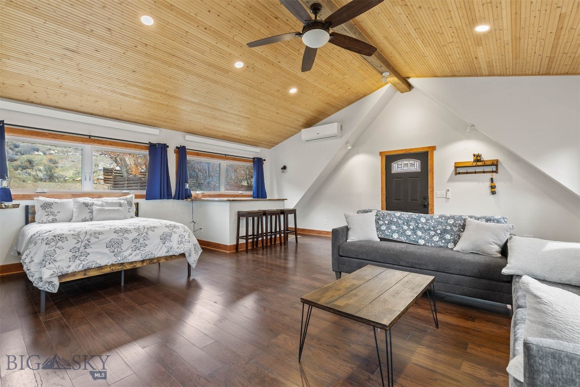 Solar Mountain - Residential