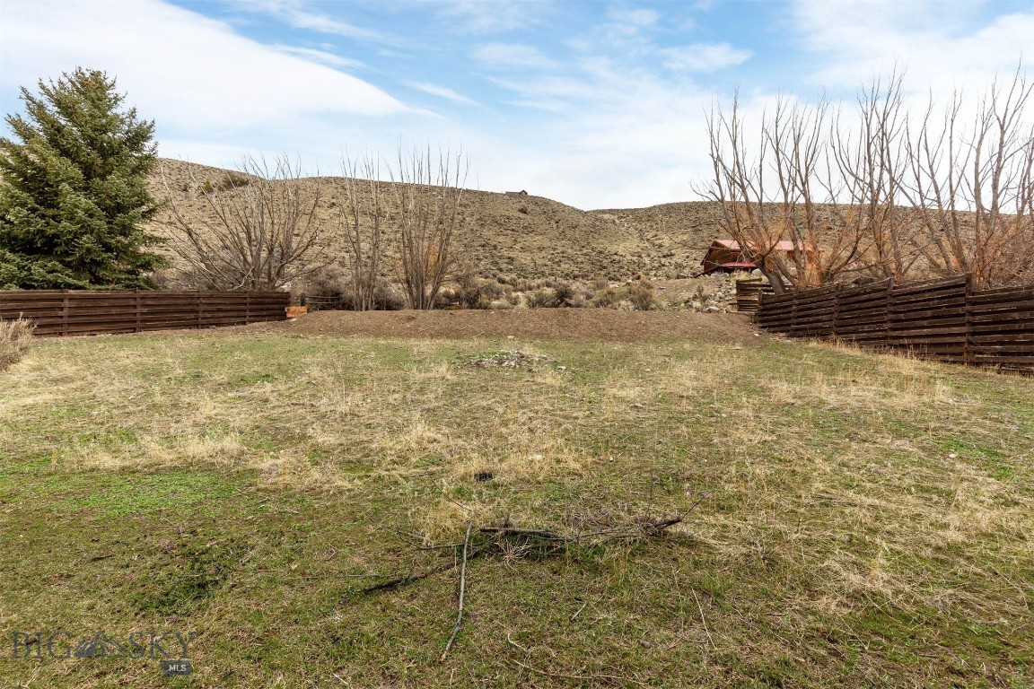 Solar Mountain - Residential