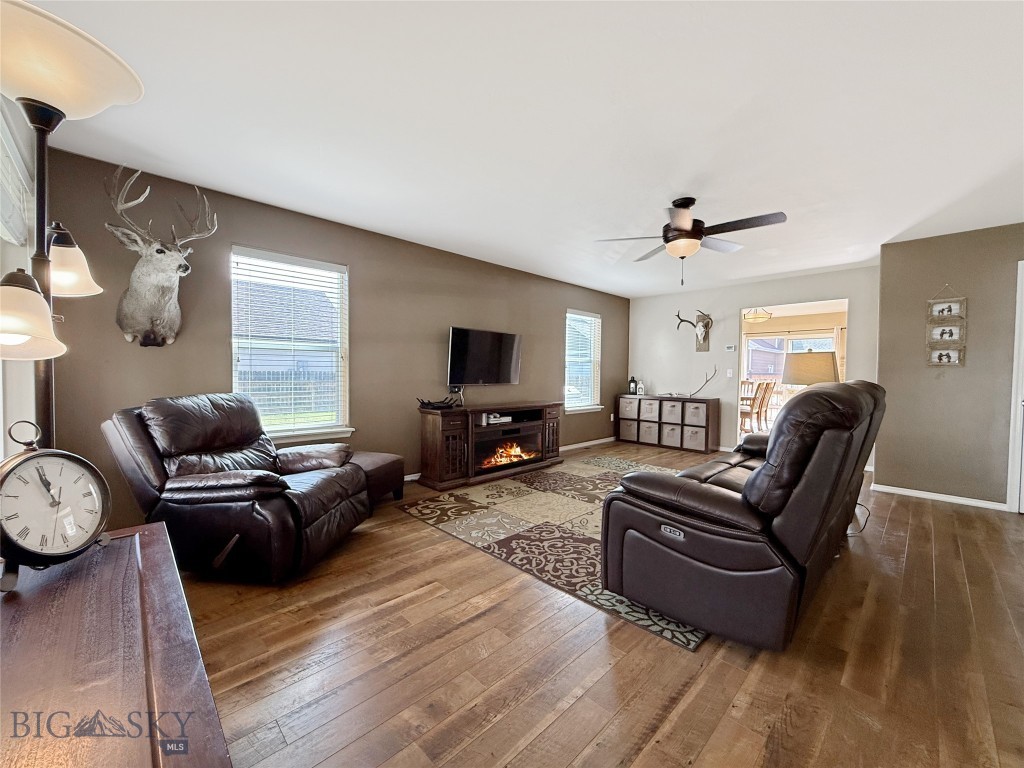 River Rock and Royal Village - Residential