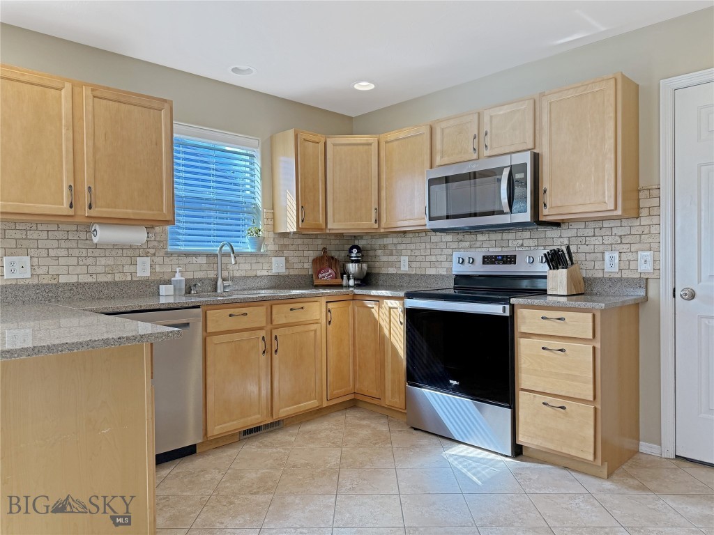 River Rock and Royal Village - Residential