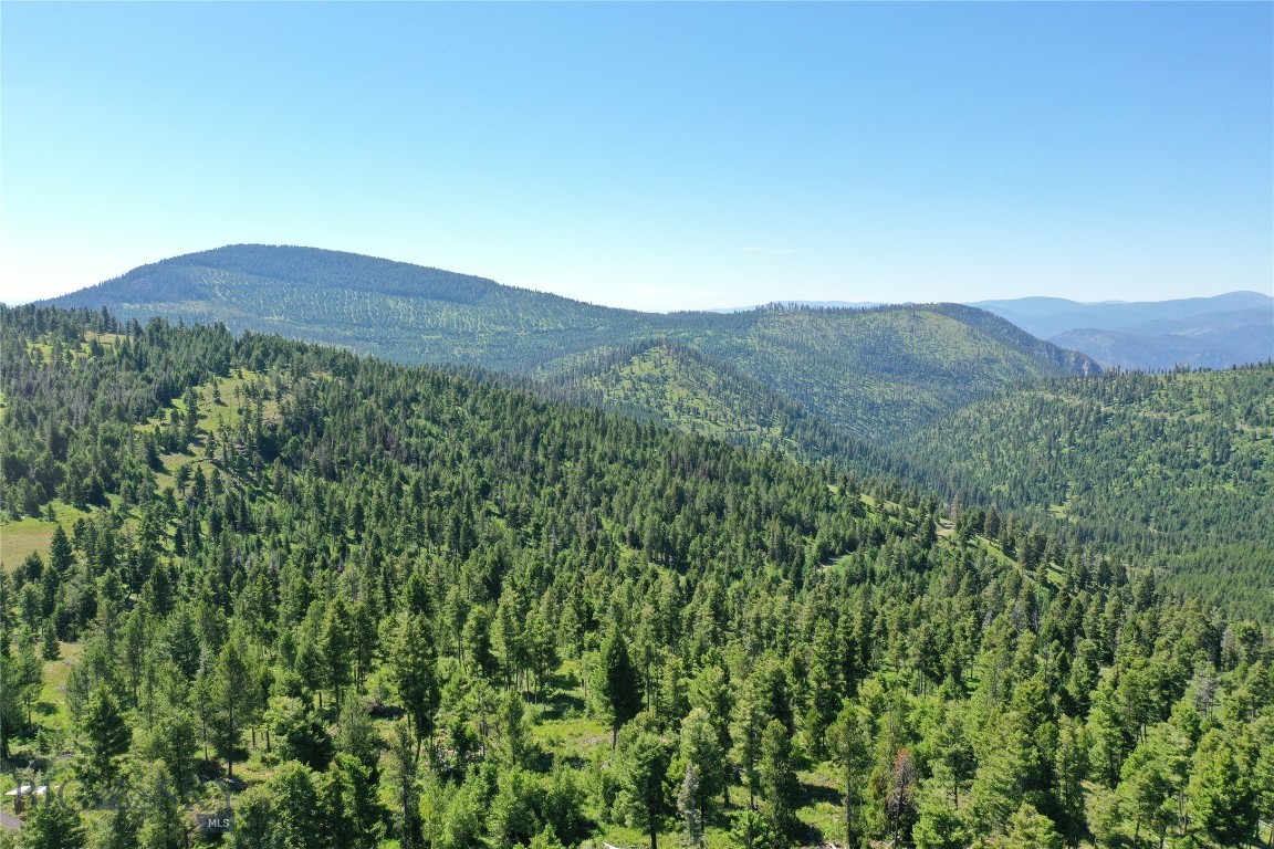 12 Garnet Range Tract