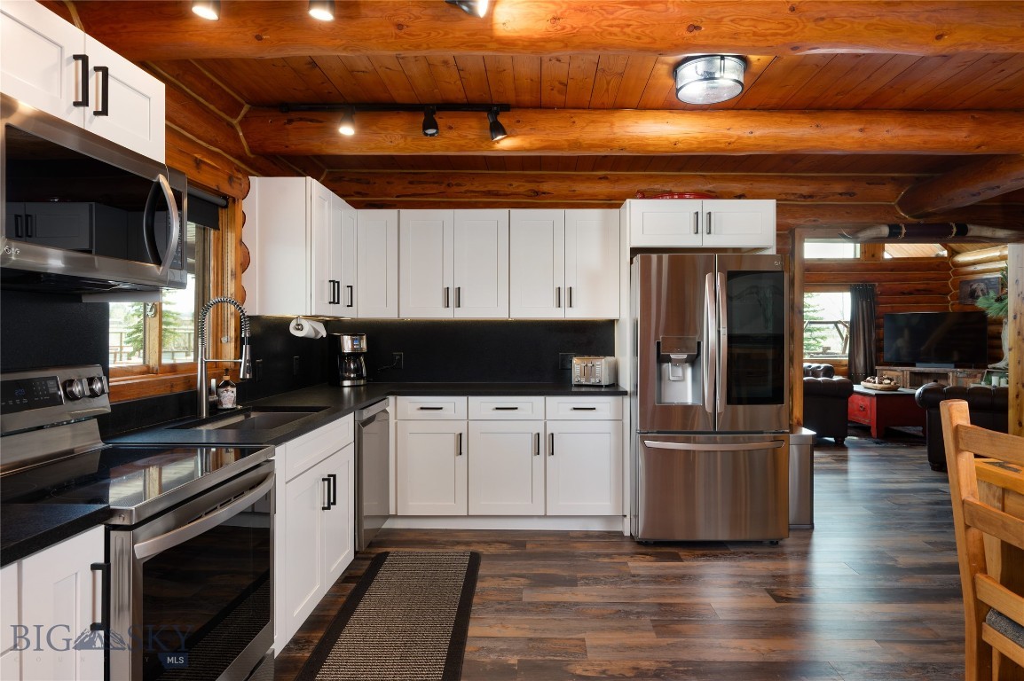 Ross Creek - Residential