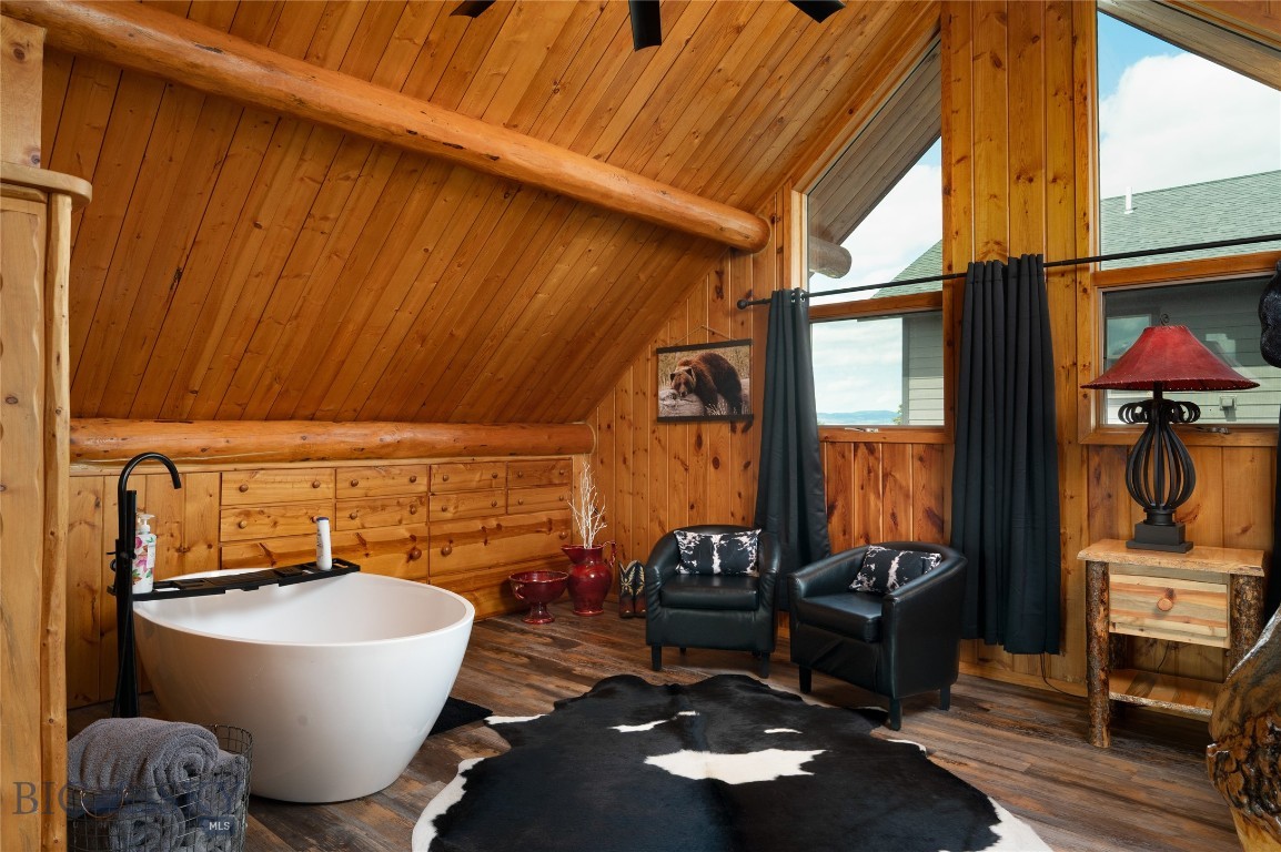 Ross Creek - Residential