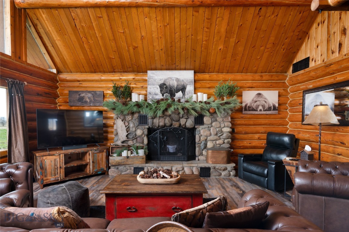 Ross Creek - Residential