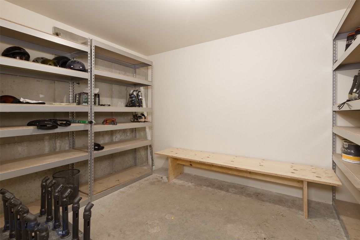 Beaverhead Condos - Residential