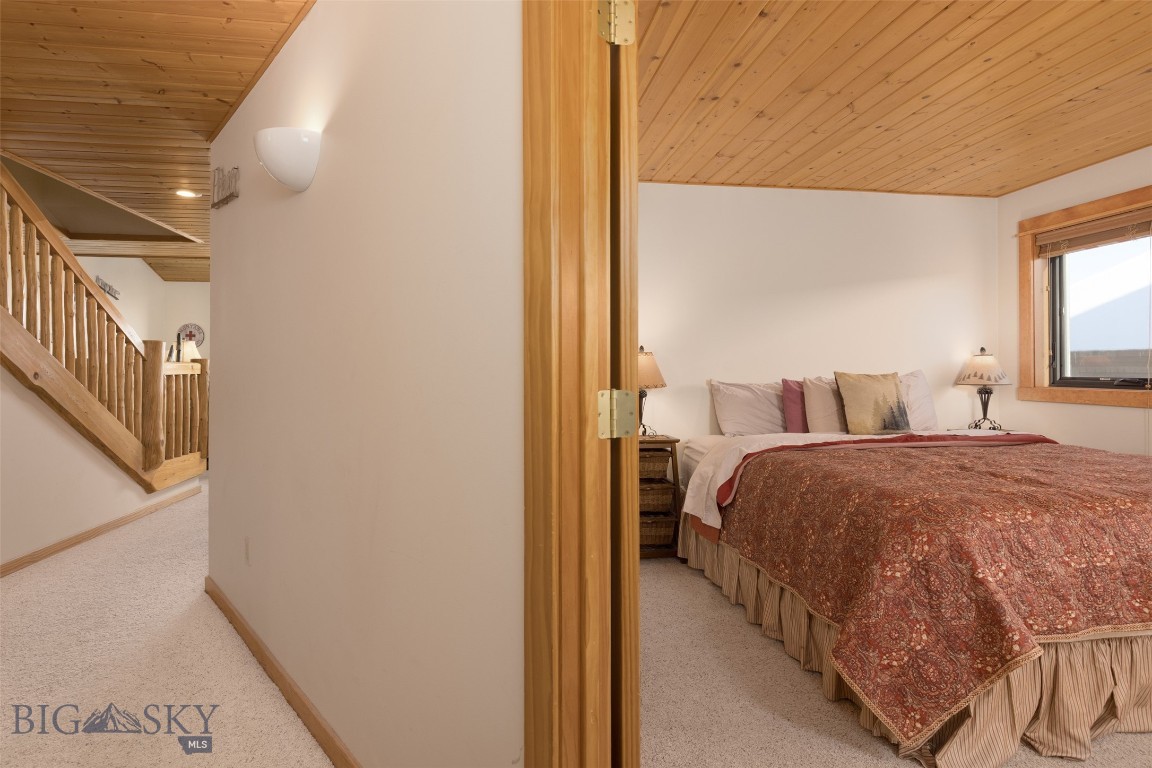 Beaverhead Condos - Residential