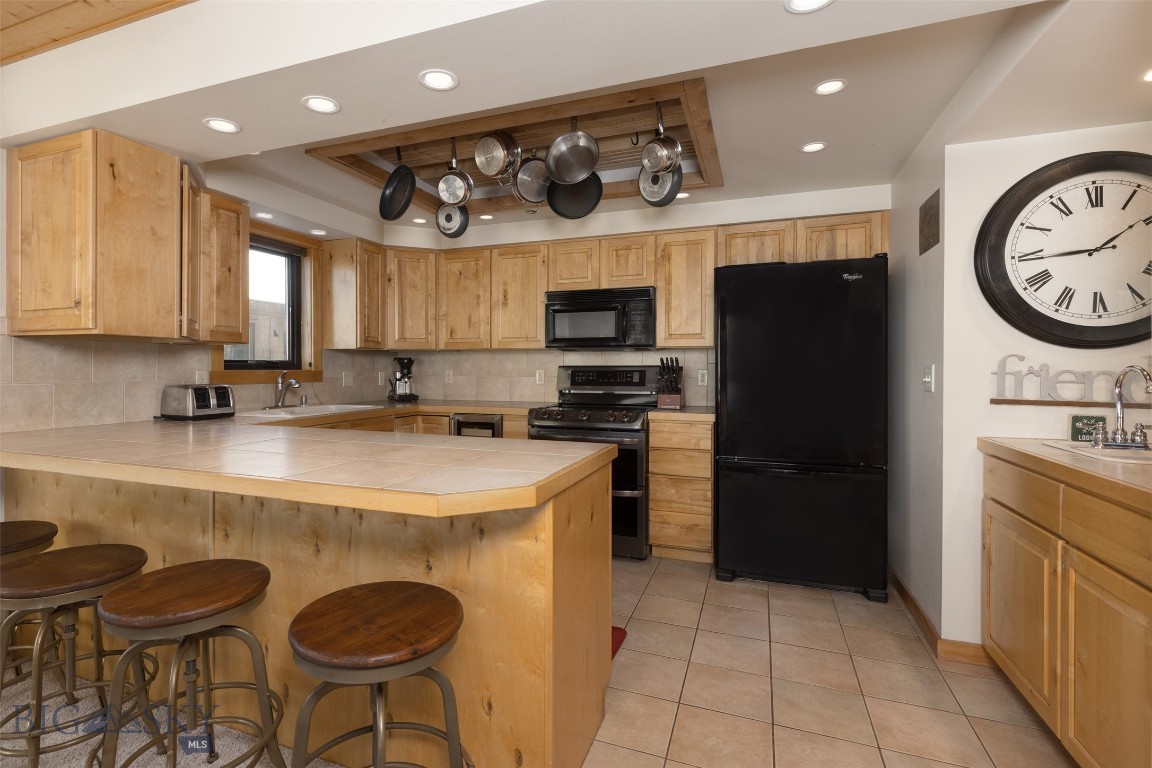 Beaverhead Condos - Residential