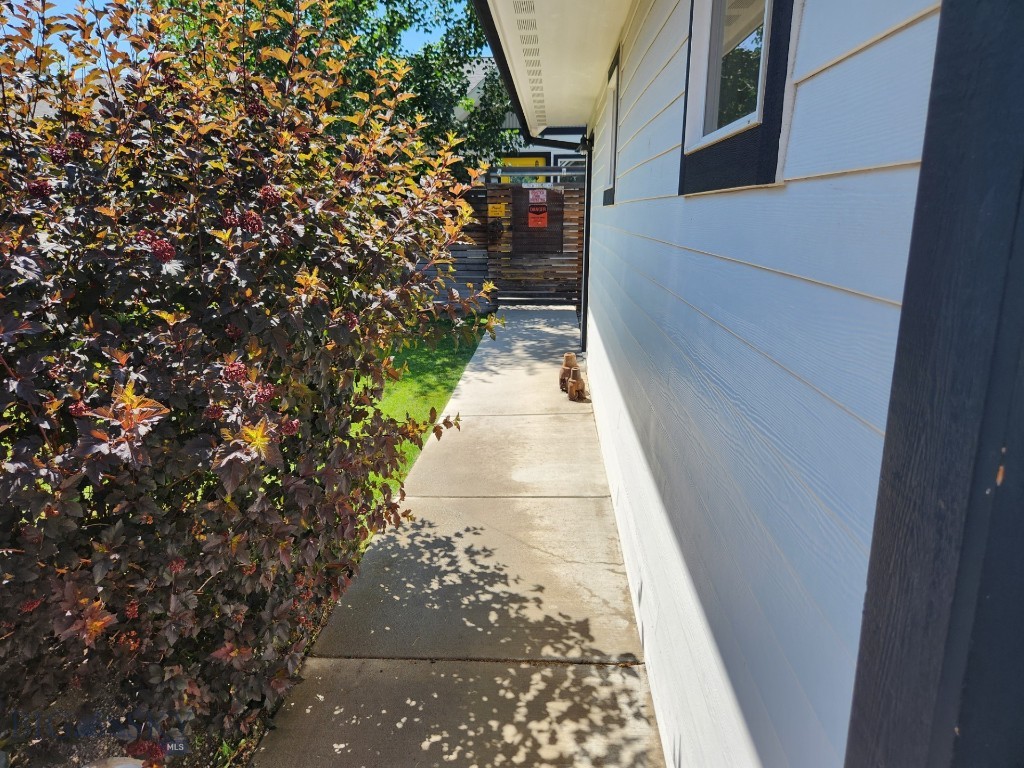 368 N Cottonwood Road