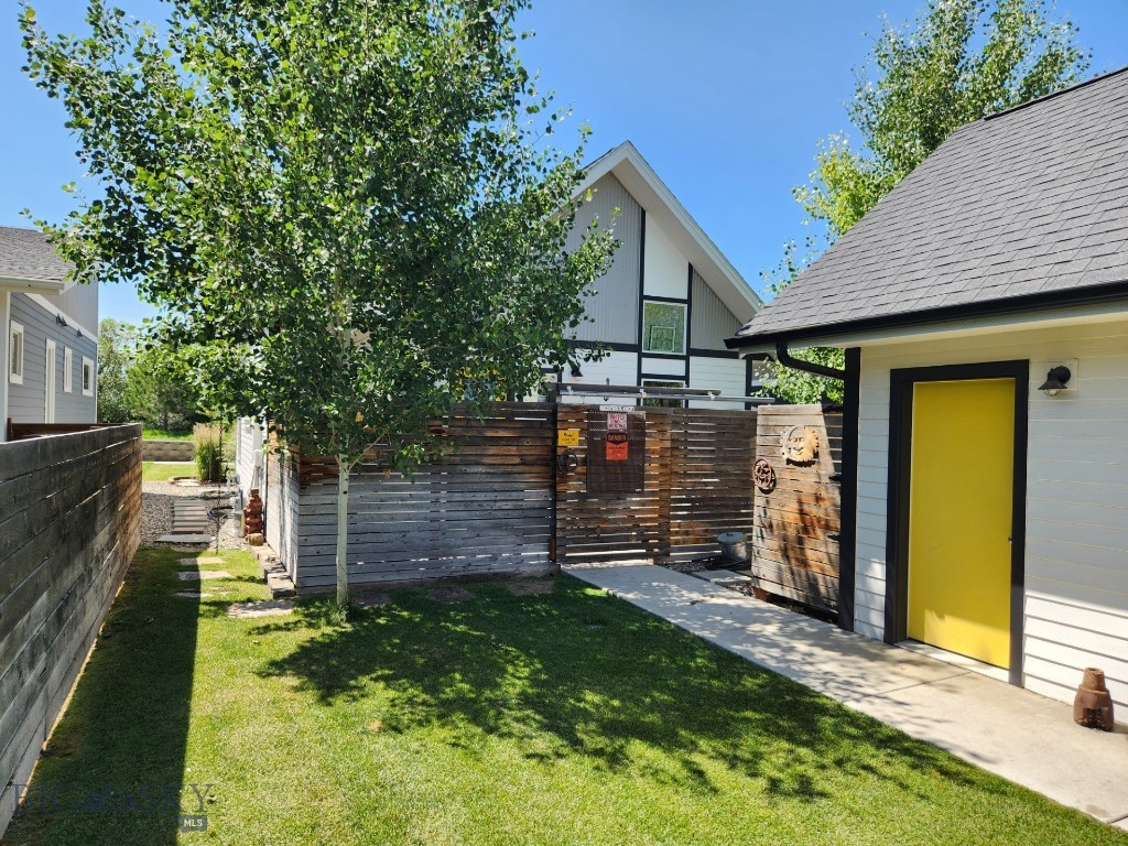 368 N Cottonwood Road