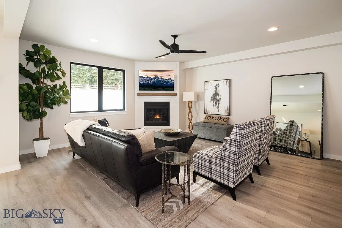 Big Sky Hidden Village Condo - Residential