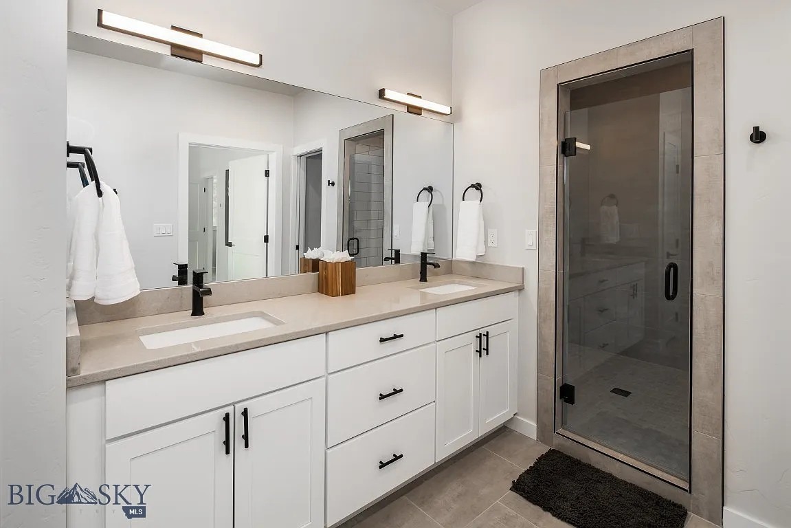 Big Sky Hidden Village Condo - Residential