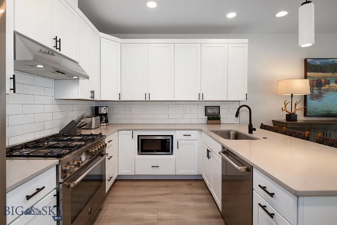 Big Sky Hidden Village Condo - Residential