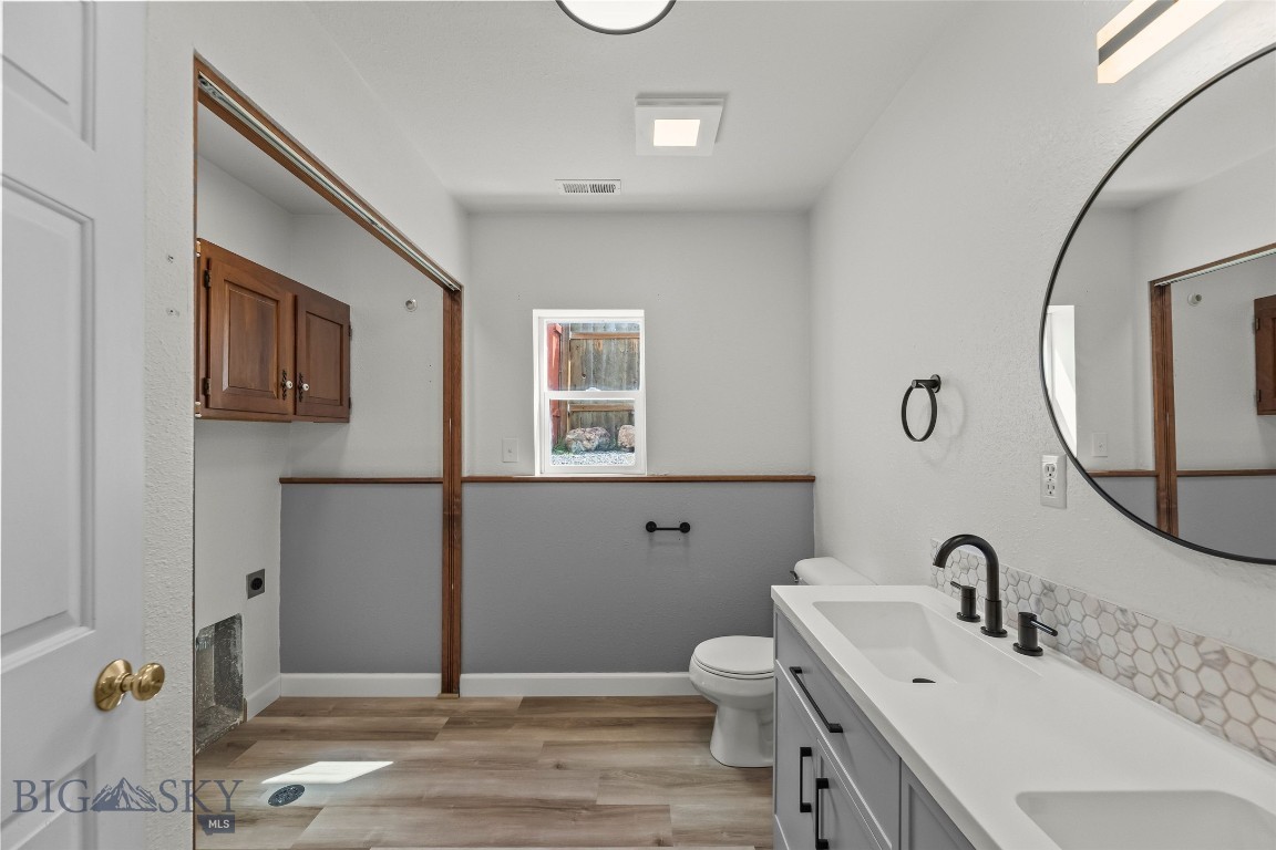 River Rock and Royal Village - Residential