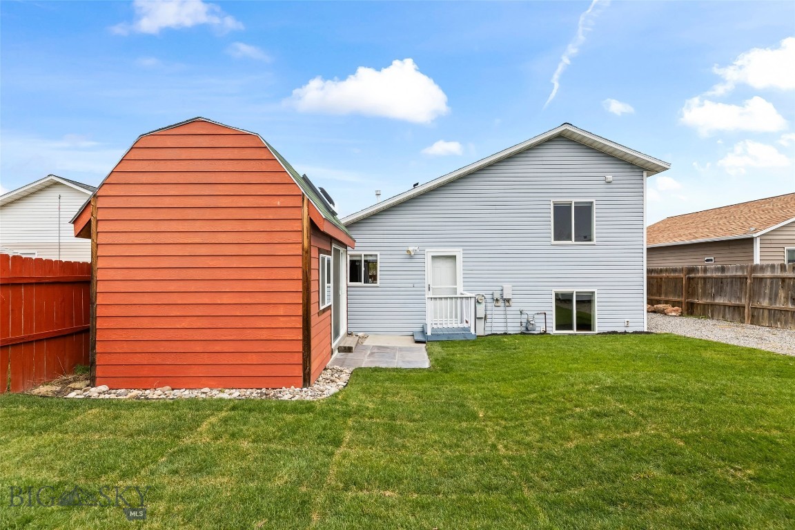 River Rock and Royal Village - Residential
