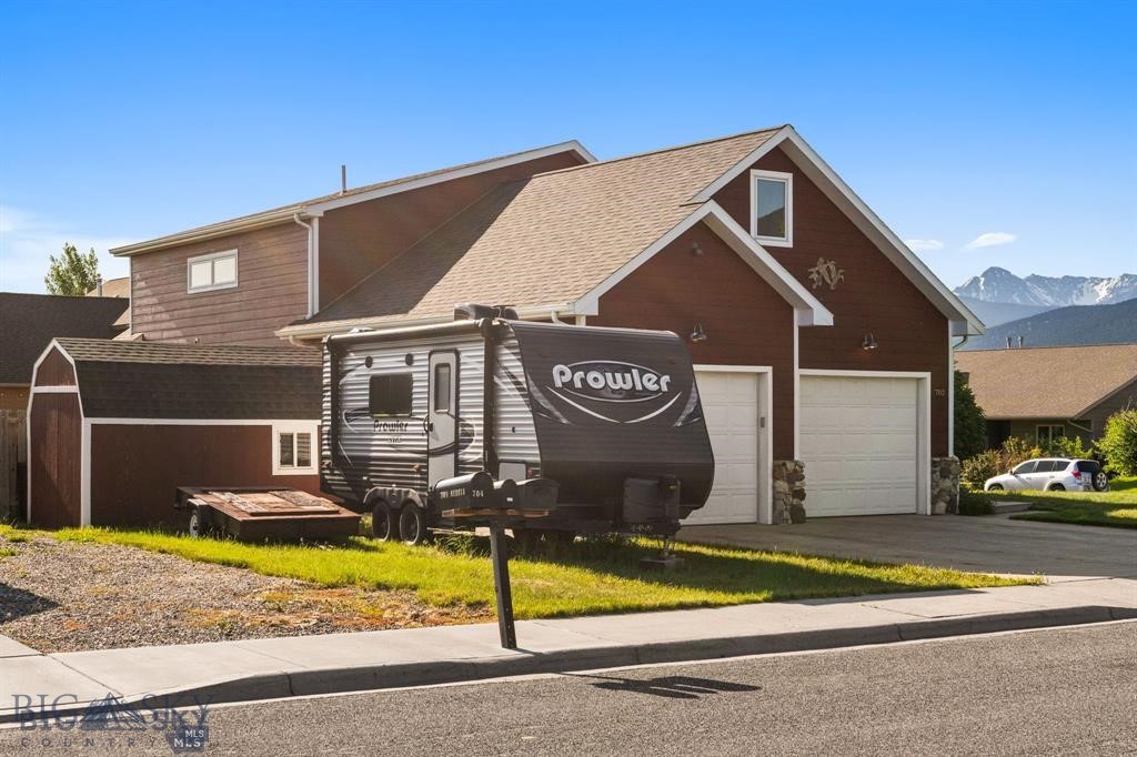 Northern Lights - Residential