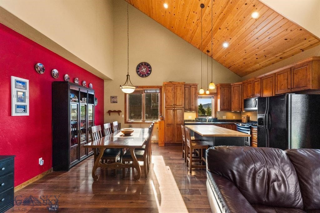 Northern Lights - Residential