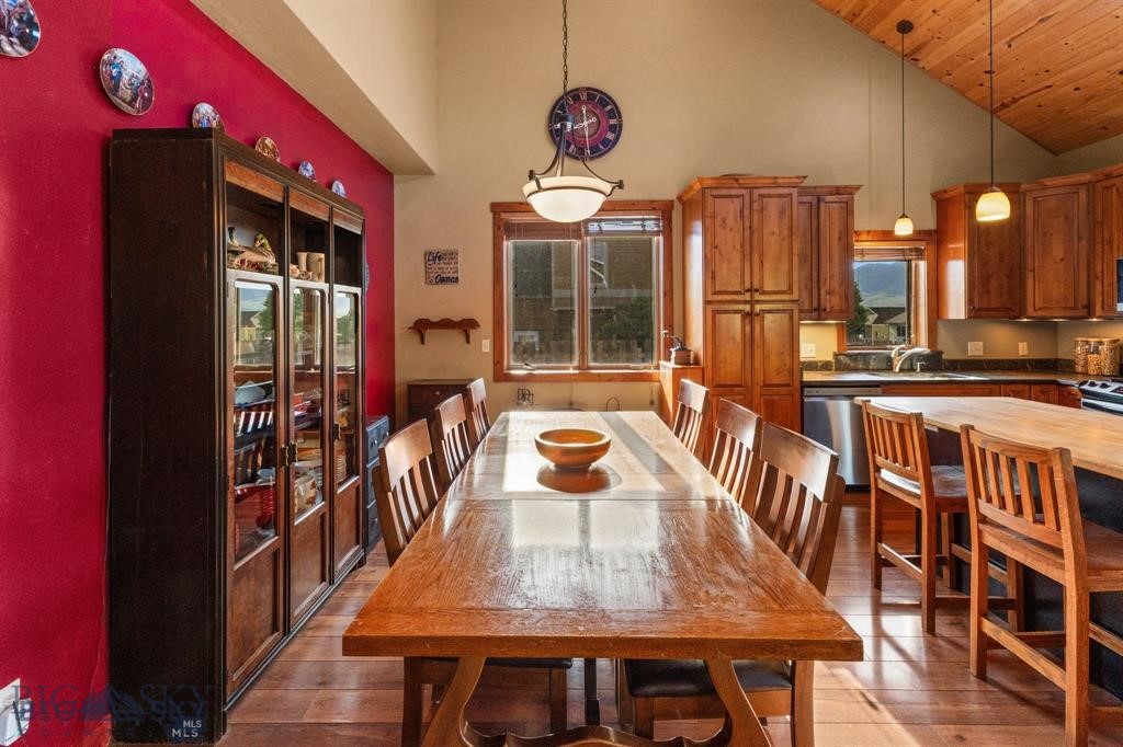 Northern Lights - Residential