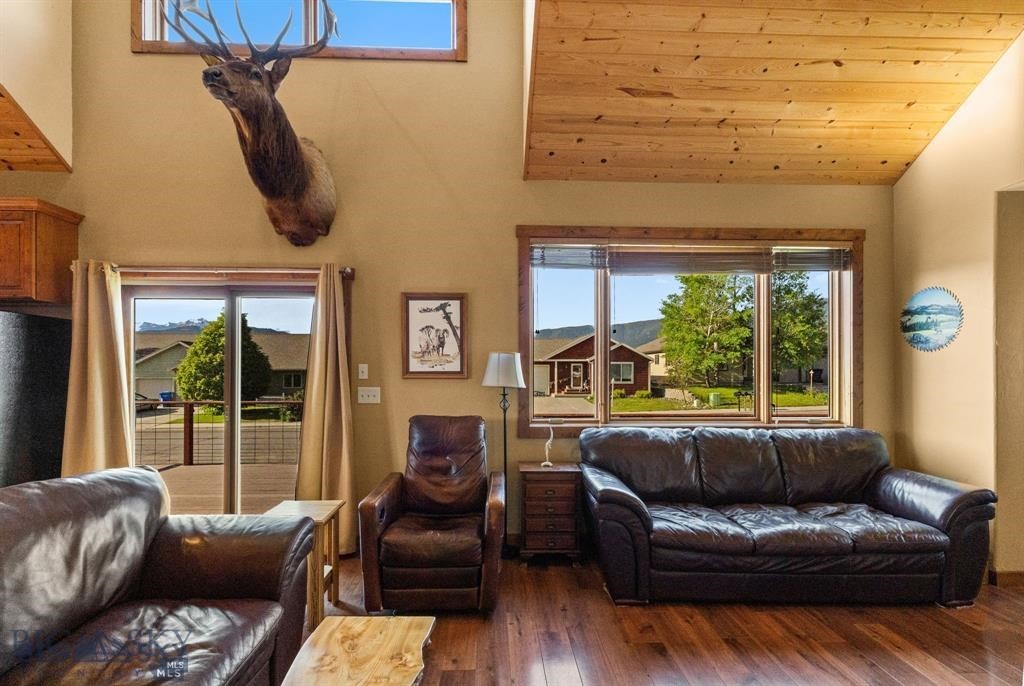 Northern Lights - Residential