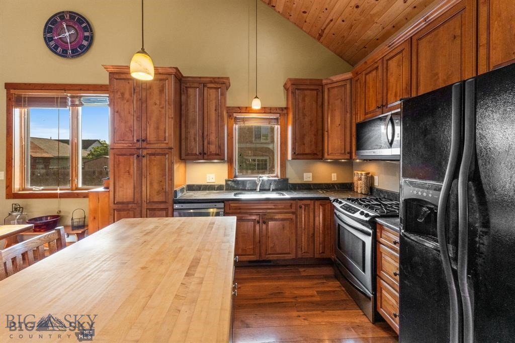 Northern Lights - Residential