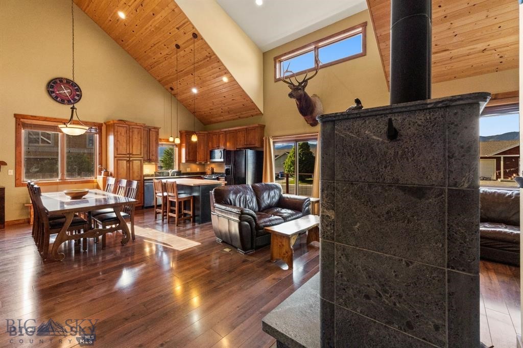 Northern Lights - Residential