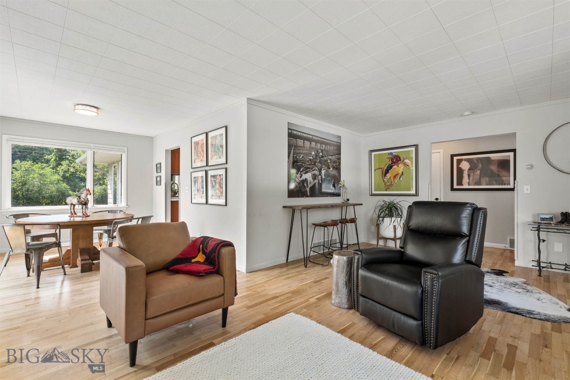 Manhattan, Montana 59741, United States, 5 Bedrooms Bedrooms, ,2 BathroomsBathrooms,Residential,Contingent,50414