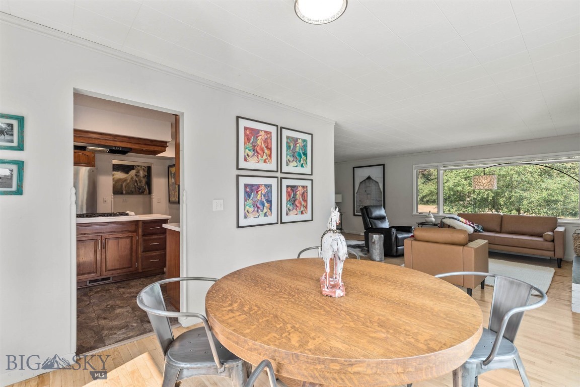 Manhattan, Montana 59741, United States, 5 Bedrooms Bedrooms, ,2 BathroomsBathrooms,Residential,Contingent,50414