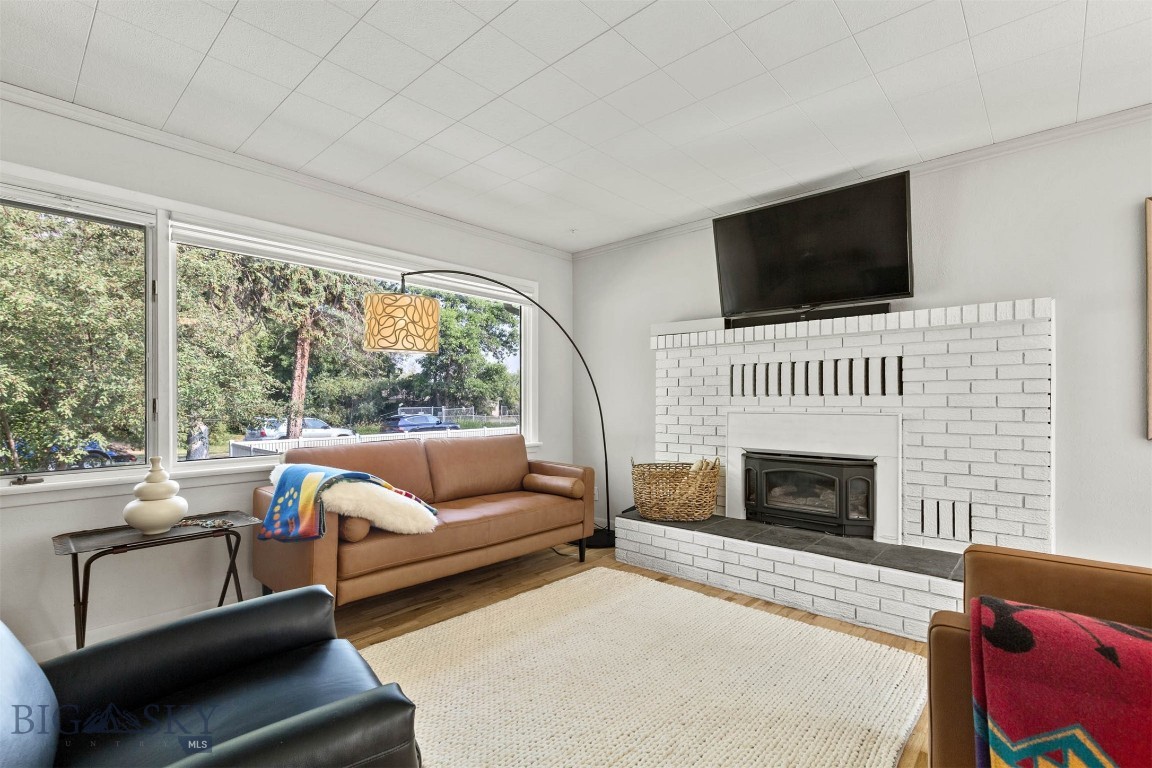 Manhattan, Montana 59741, United States, 5 Bedrooms Bedrooms, ,2 BathroomsBathrooms,Residential,Contingent,50414