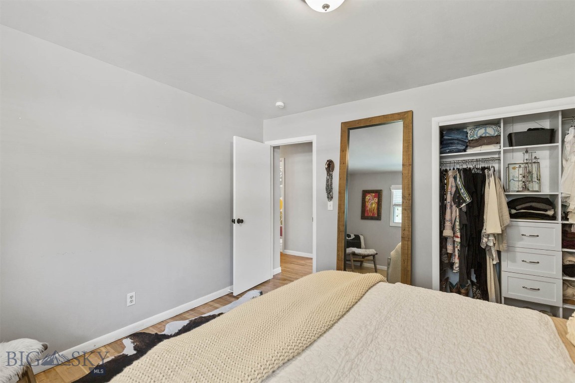 Manhattan, Montana 59741, United States, 5 Bedrooms Bedrooms, ,2 BathroomsBathrooms,Residential,Contingent,50414