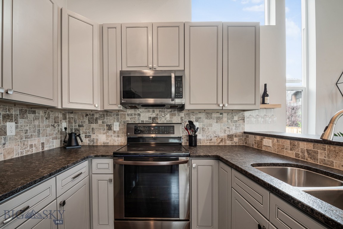 Pine Meadow - Residential