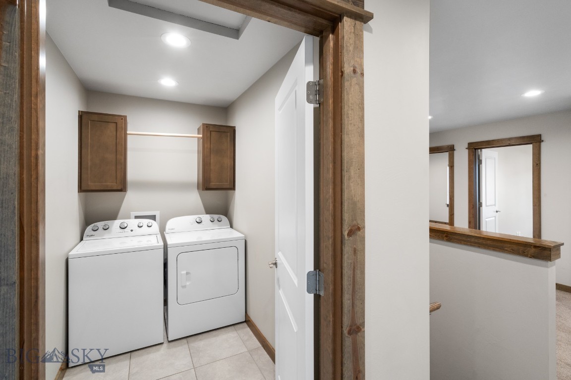 Belgrade, Montana 59714, United States, 3 Bedrooms Bedrooms, ,3 BathroomsBathrooms,Residential,Contingent,64922