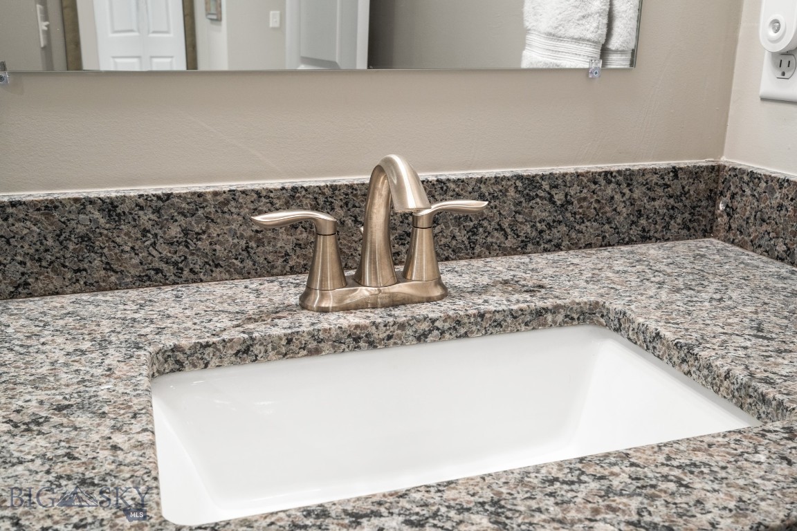 Belgrade, Montana 59714, United States, 3 Bedrooms Bedrooms, ,3 BathroomsBathrooms,Residential,Contingent,64922