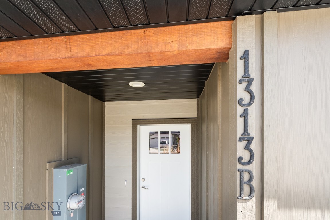 Belgrade, Montana 59714, United States, 3 Bedrooms Bedrooms, ,3 BathroomsBathrooms,Residential,Contingent,64922