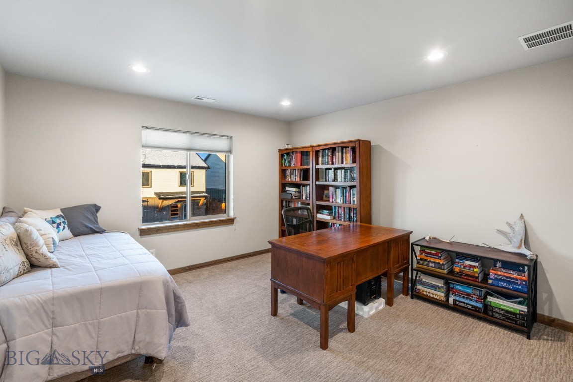 Belgrade, Montana 59714, United States, 3 Bedrooms Bedrooms, ,3 BathroomsBathrooms,Residential,Contingent,64922