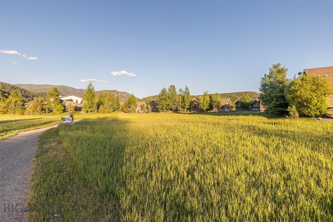 Meadow Village - Land