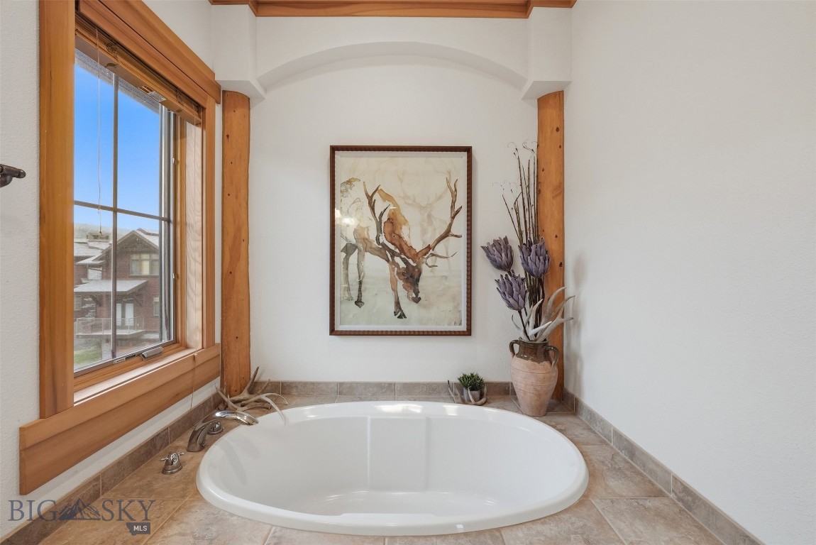 Spanish Peaks Club Condos - Residential