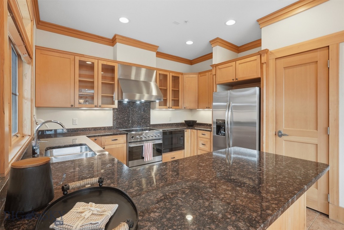 Spanish Peaks Club Condos - Residential