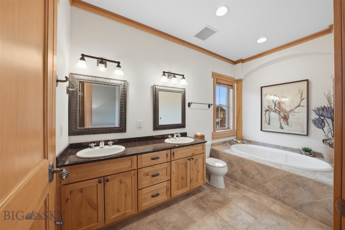 Spanish Peaks Club Condos - Residential